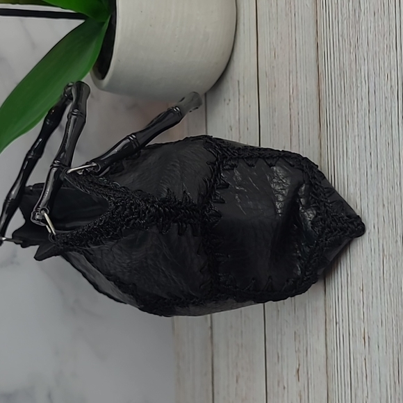 BLACK LEATHER & CROCHET PATCHWORK SMALL HANDBAG - Picture 3 of 10